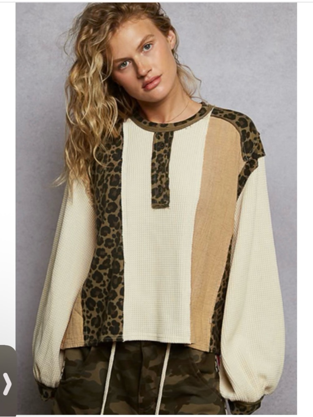 POL Colorblock Leopard Trim Waffle Knit Pullover - Cream & Tan